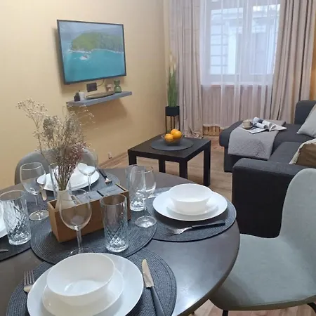 Historic Old Town Escape Cozy 2 Bedrooms Perfect Location Riga Exterior photo