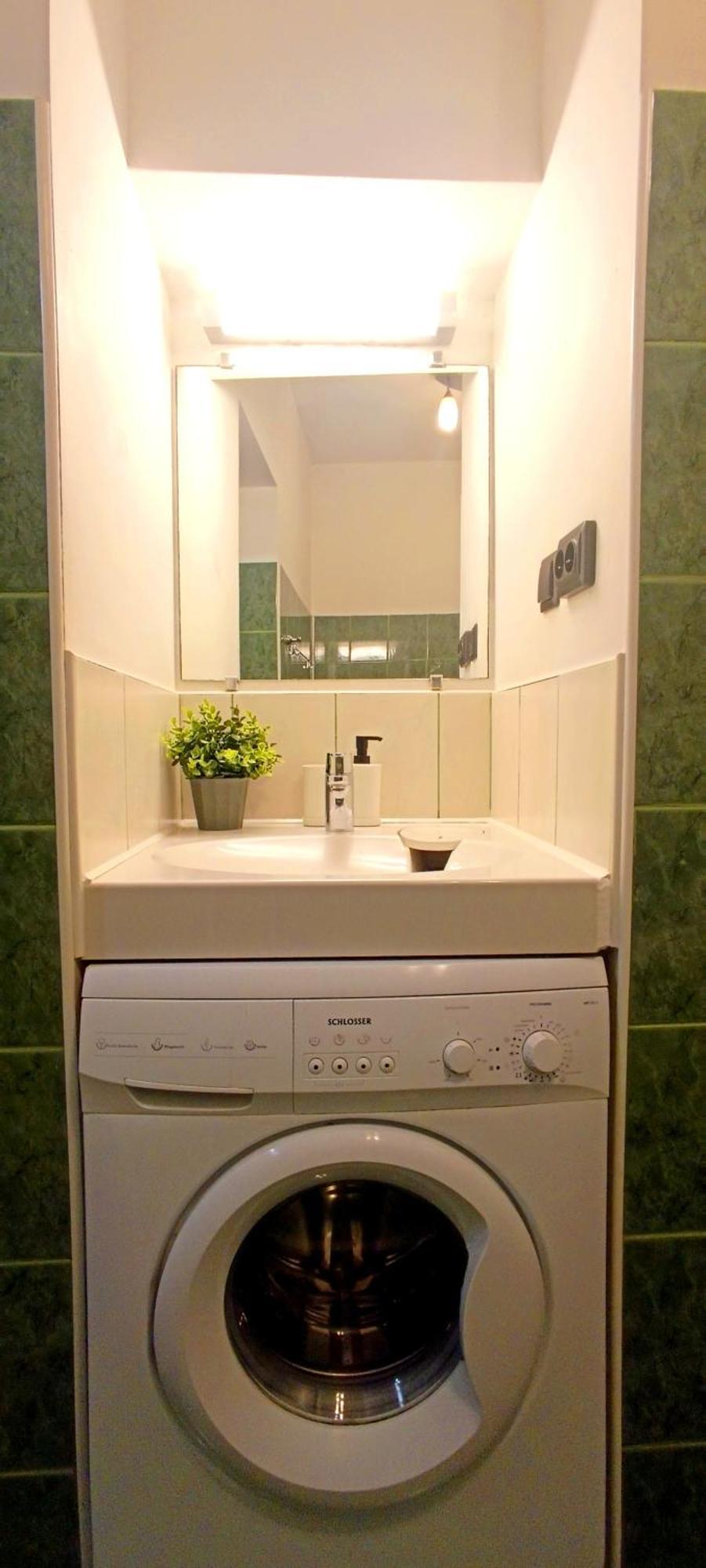 Historic Old Town Escape Cozy 2 Bedrooms Perfect Location Рига