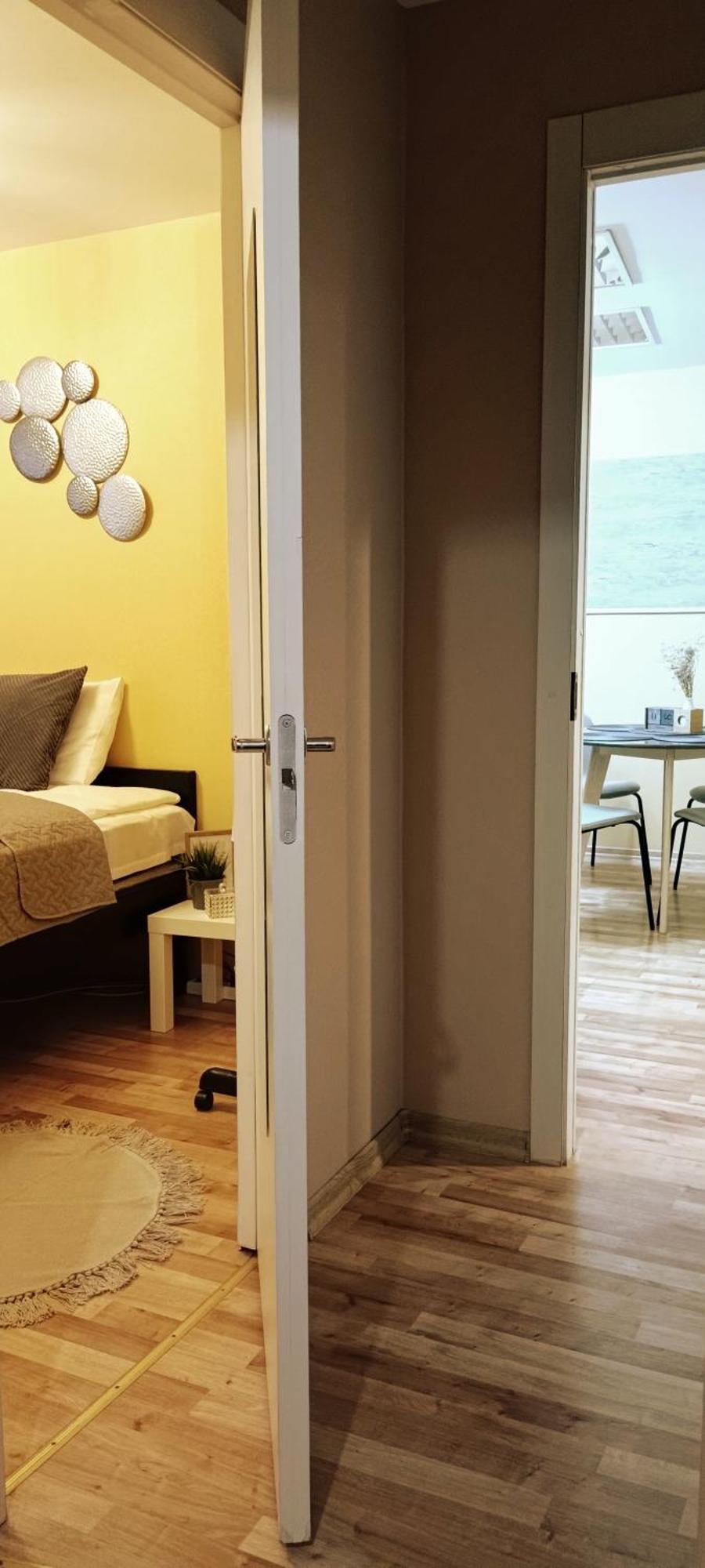 Апартамент Historic Old Town Escape Cozy 2 Bedrooms Perfect Location *